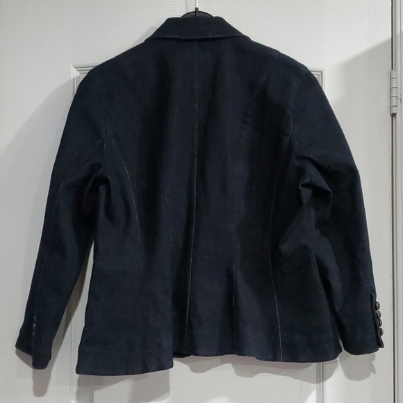 Ralph Lauren Navy Blazer - Picture 2 of 3